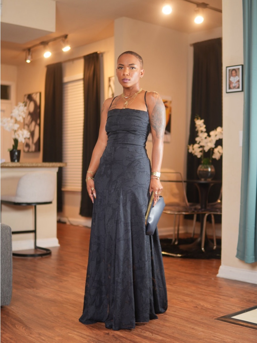 Elegant Nwvy Evening Gown